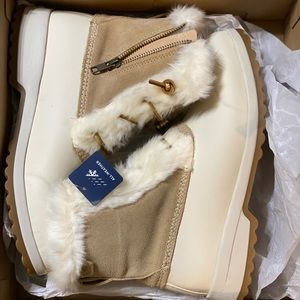 Sperry Women's Maritime Repel Suede Boots size 9